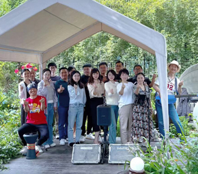 通过轻松愉快的互动，放松身心，提升员工幸福感！